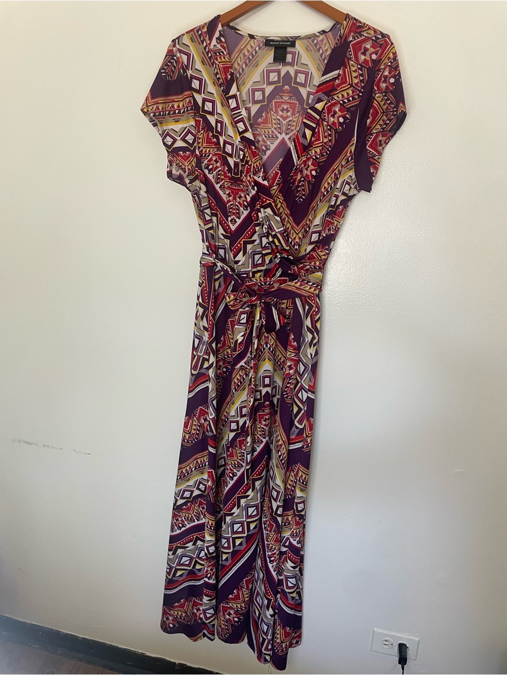 Vintage Ashley Stewart Geo-Print Maxi Dress in Maroon, Red and Yellow Size 14/16